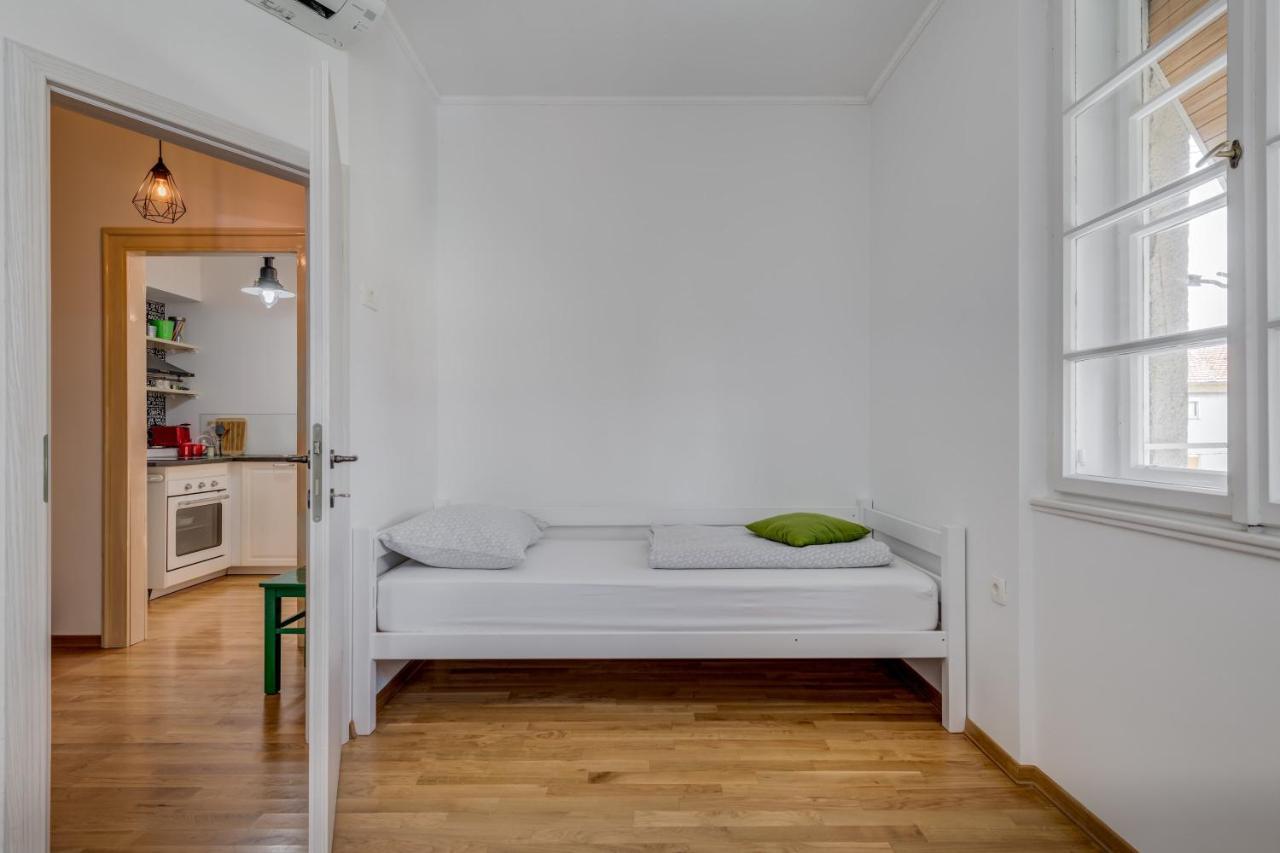 Apartment Dinka With Terrace Split Eksteriør bilde