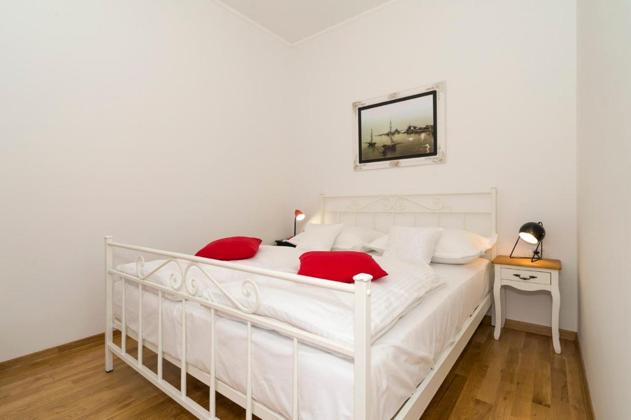 Apartment Dinka With Terrace Split Eksteriør bilde
